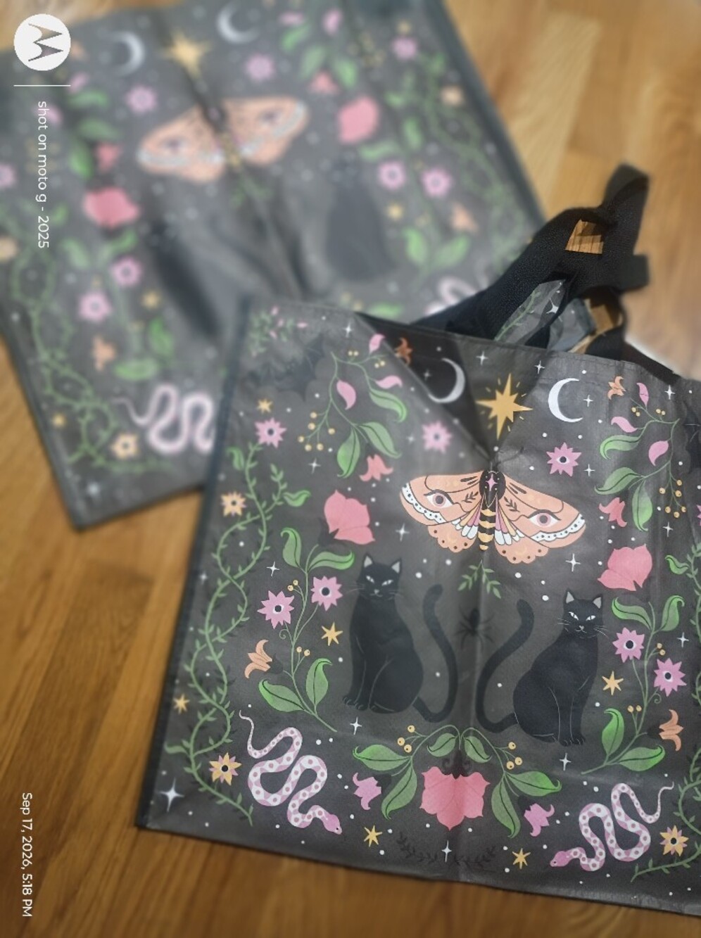 Mystical black cat print reusable tote bag